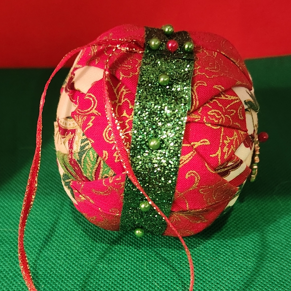 Handmade Quilted Christmas Ornament - Picture 2 of 6